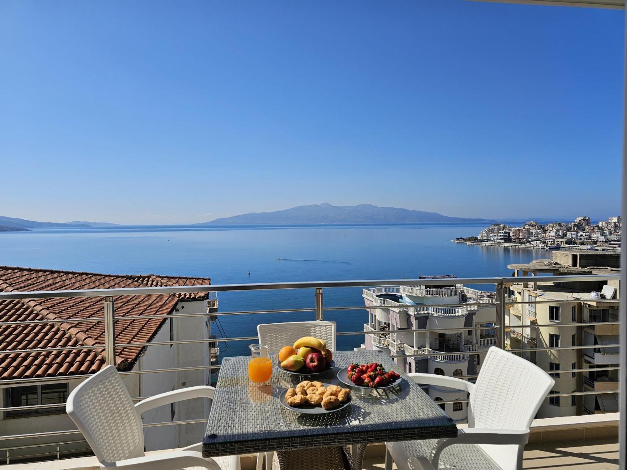 Wonderful View Apartments Sarande Exterior photo